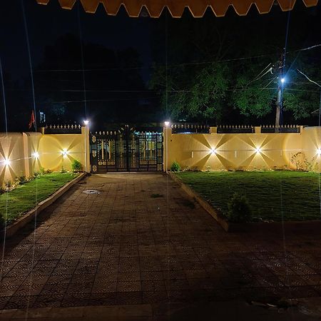 Sangeeta'S Homestay Jagdalpur Exteriör bild