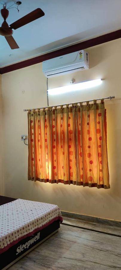 Sangeeta'S Homestay Jagdalpur Exteriör bild